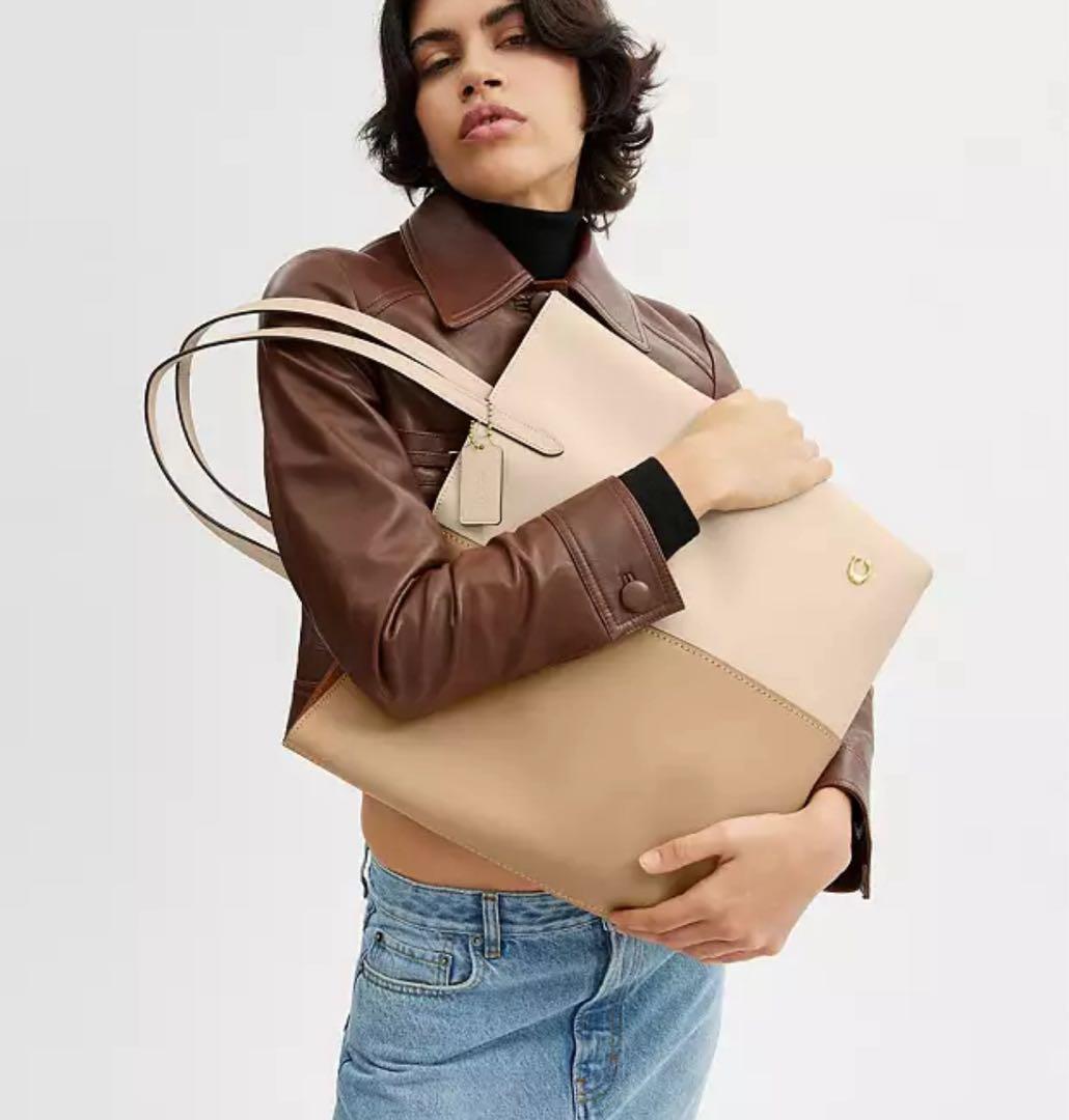 r*o様 coach ノース トート・カラーブロック　新品同様