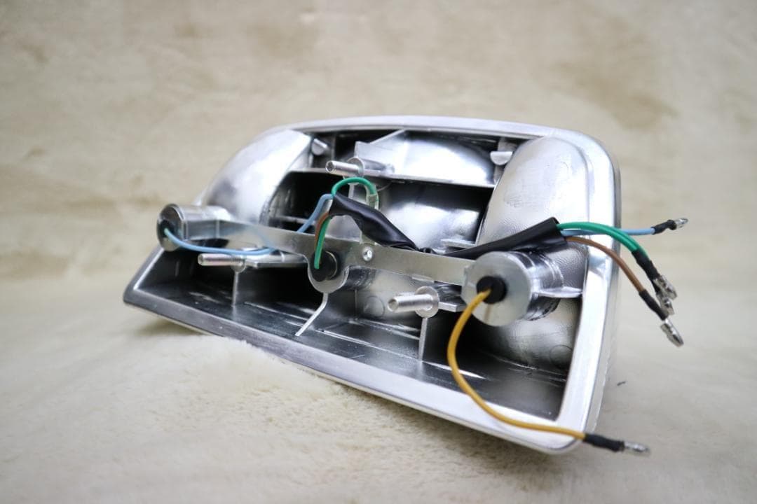 ジェイド250 CBX変身 テールカウル ブラック×テールランプ 黒赤