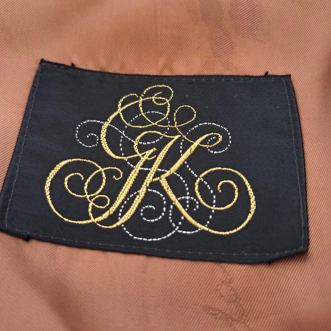 伊太利屋 ベージュとオレンジ ファーつきコート 11号 金ボタン