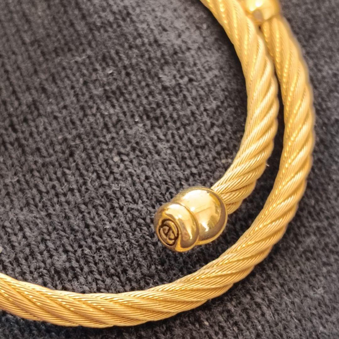 グッチ GUCCI 2700 クォーツ　ワイヤー　バングルウォッチ 腕時計稼働品