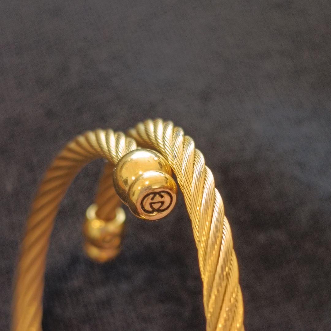 グッチ GUCCI 2700 クォーツ　ワイヤー　バングルウォッチ 腕時計稼働品