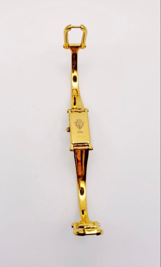 GUCCI 1500L ゴールド バングルタイプ腕時計 レディース