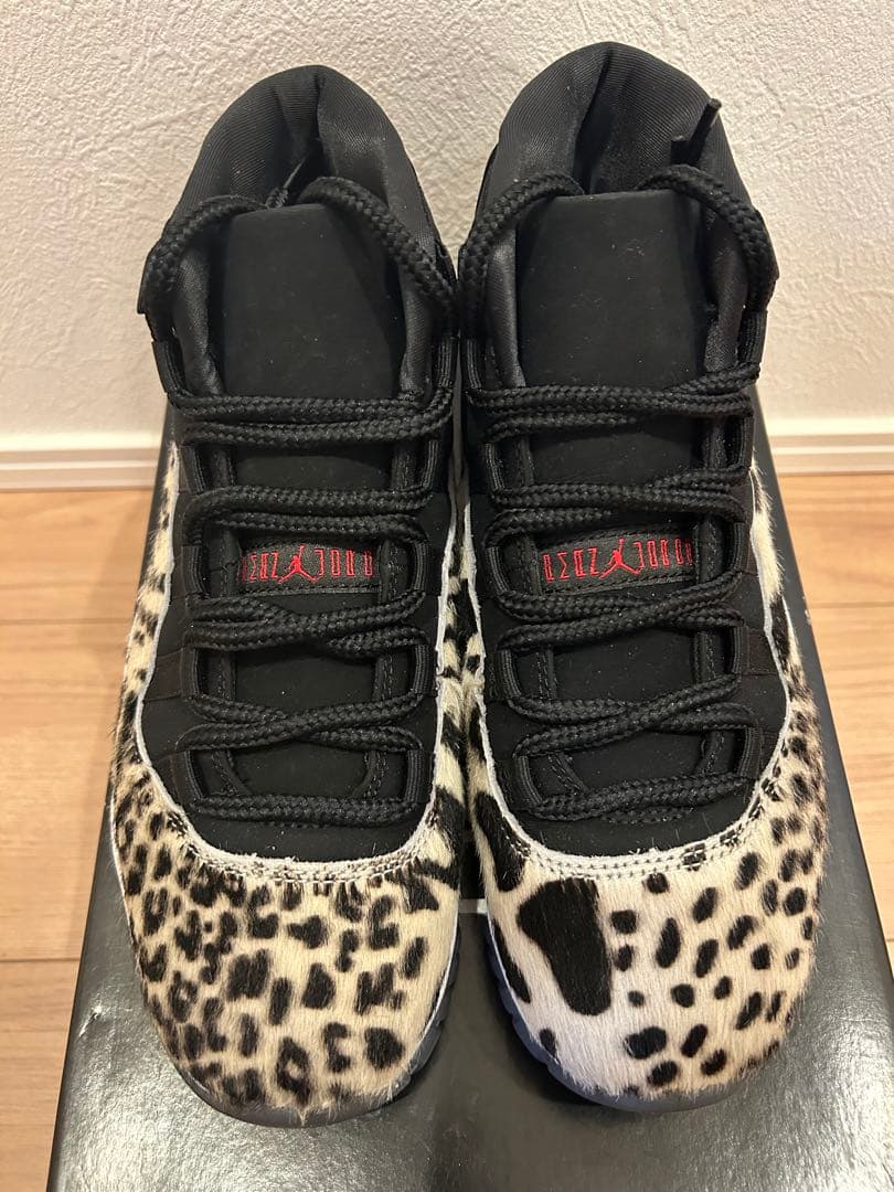 靴 AIR JORDAN 11 RETRO 24.5cm