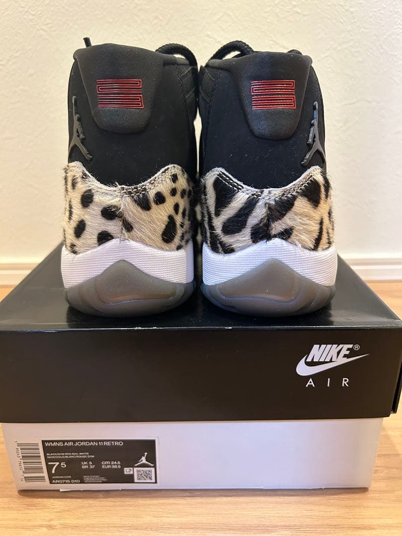 靴 AIR JORDAN 11 RETRO 24.5cm