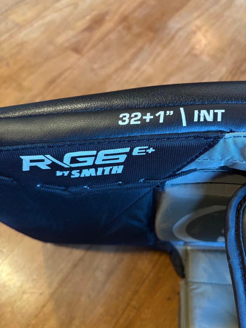 WARRIOR キャッチャーレガース 32+1インチ