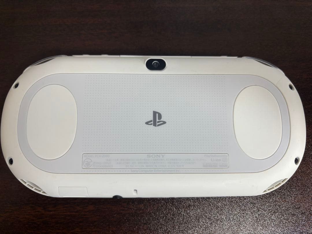 PSVITA PCH-2000 動作確認済 初期化済