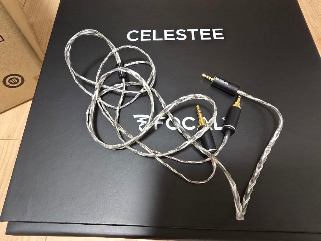 Focal Celestee 有線ヘッドフォン ダークブルー