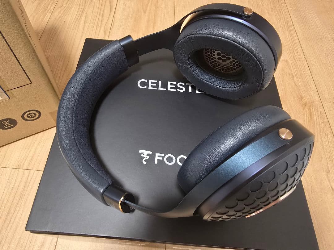 Focal Celestee 有線ヘッドフォン ダークブルー