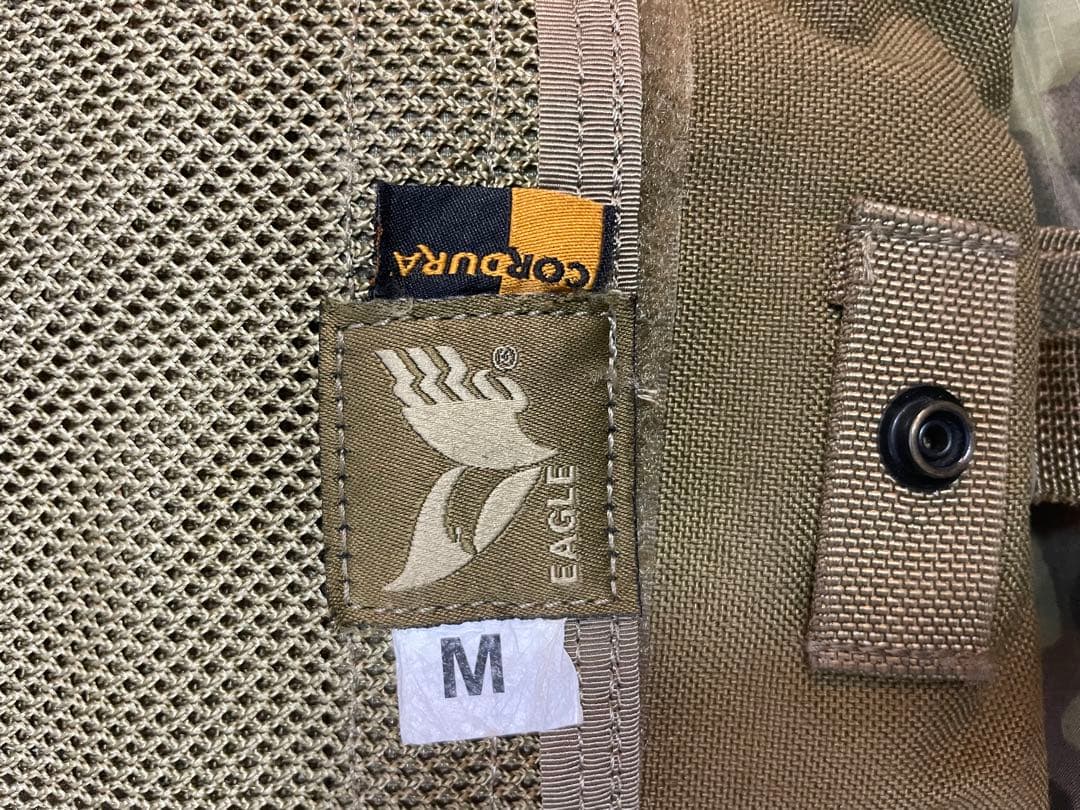 実物 米軍放出Eagle Industries mar-ciras M71