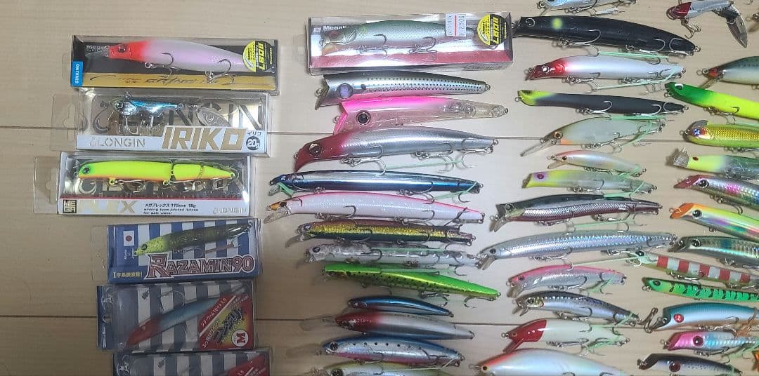 BlueBlue、Megabass、他ルアー100点以上