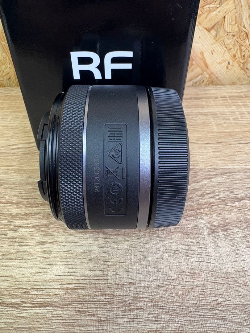 Canon RF 16mm F2.8 STM レンズ 本体