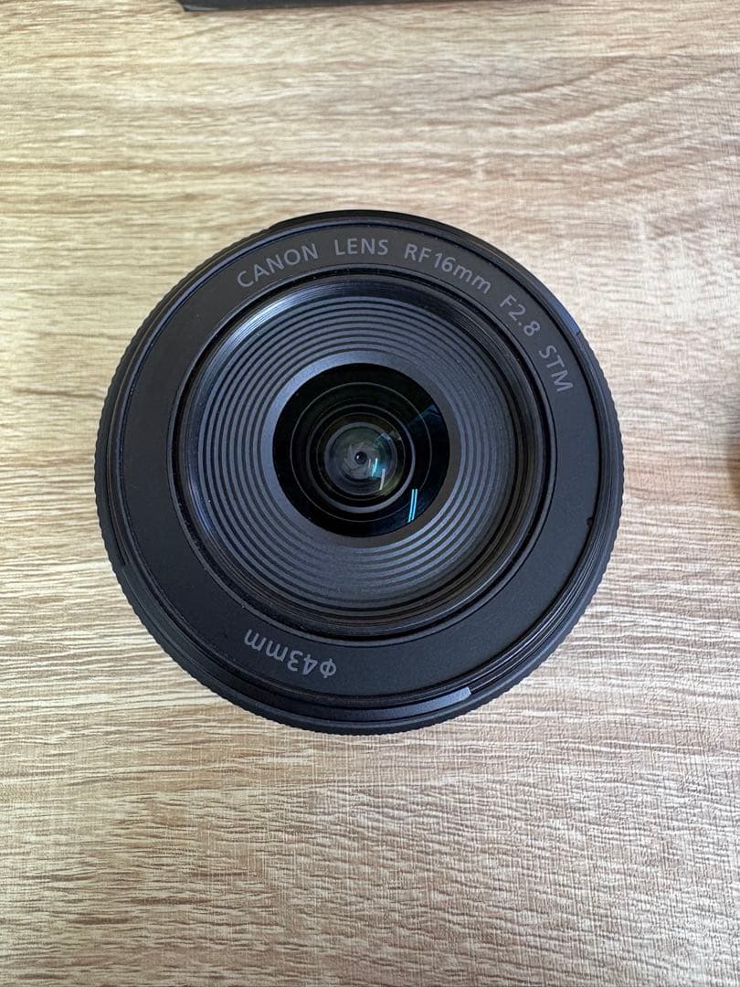 Canon RF 16mm F2.8 STM レンズ 本体