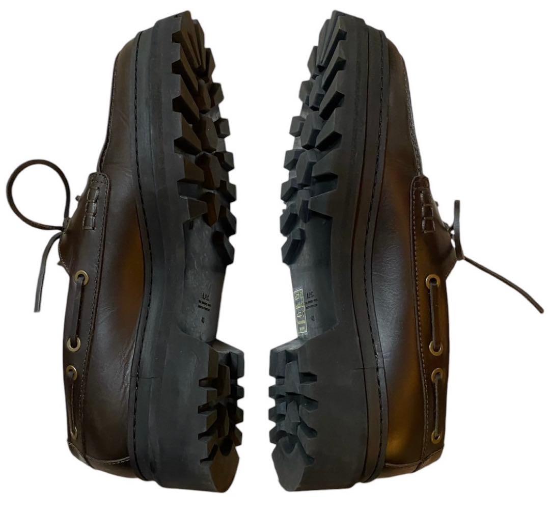 美品　箱付き　APC アーペーセー　デッキ　モカシン　シューズ　レザー　ブラウン