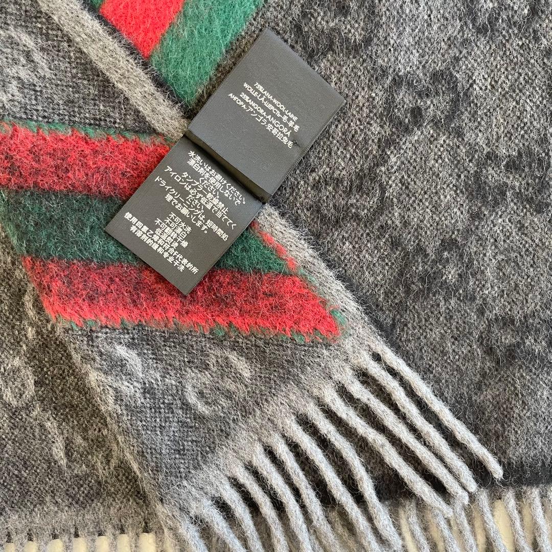 【GUCCI 】ロゴマフラー