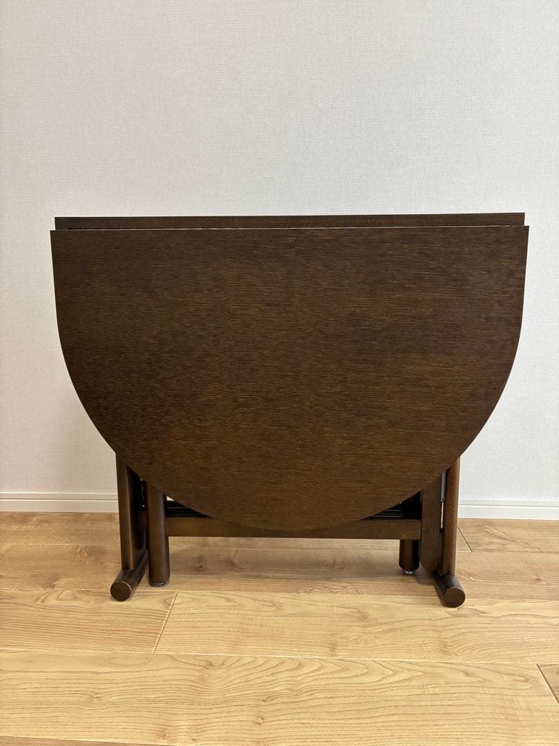 ダークブラウン楕円形折りたたみテーブル