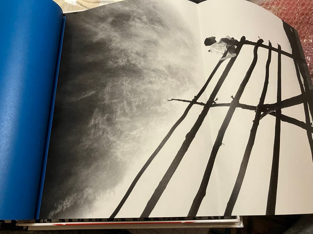 すし★舞踏土方巽【鎌鼬】写真:細江英公/装丁田中一光/箱デザイン横尾忠則