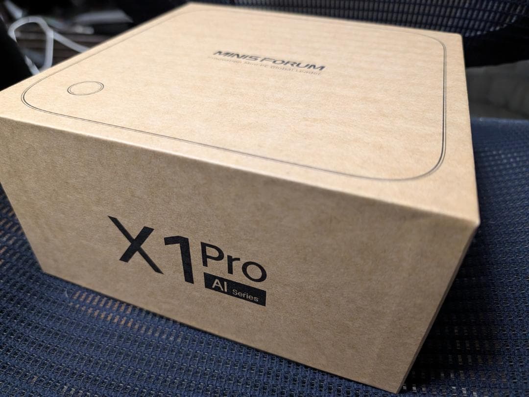 ミニPC MINISFORUM AI X1 Pro 370 / 32GB + 2TB