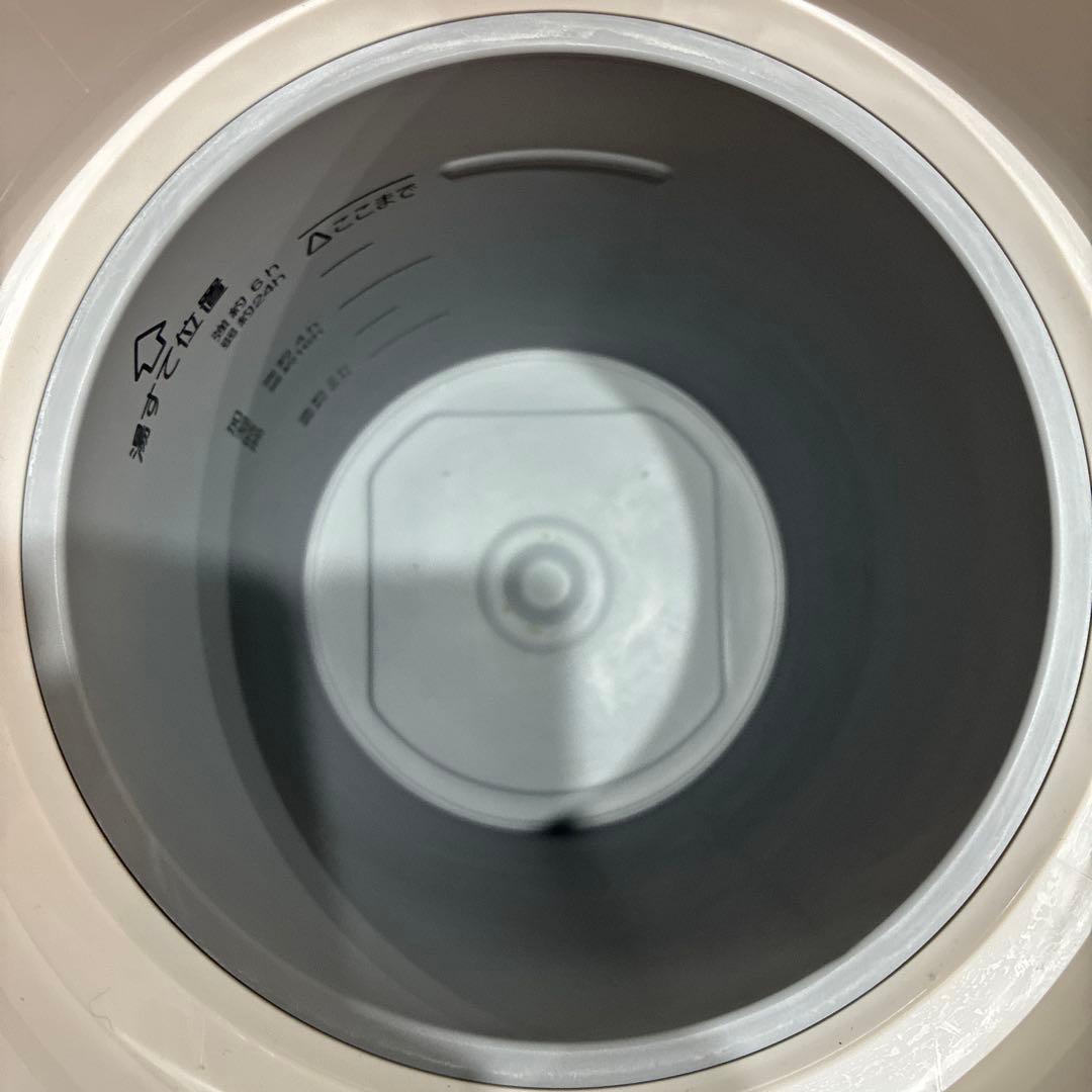 p*f様 【2022年製】象印　スチーム式加湿器　EE-RR50　3L　ホワイト