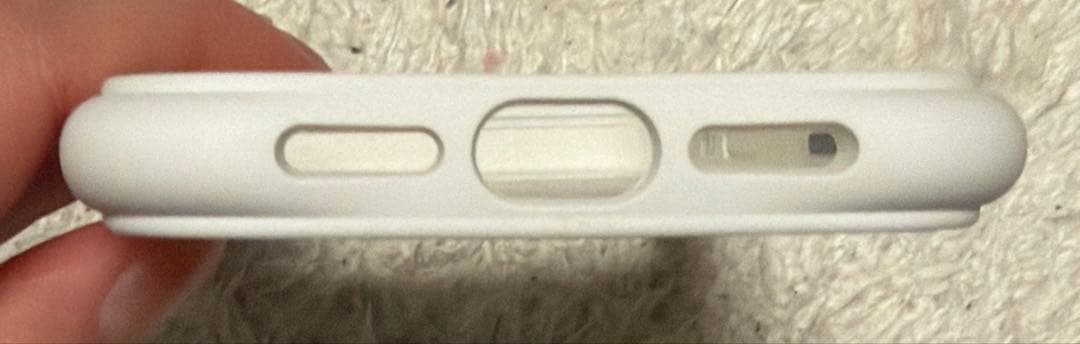 iPhone 17 Pro ウェーブシリコンケース ホワイト