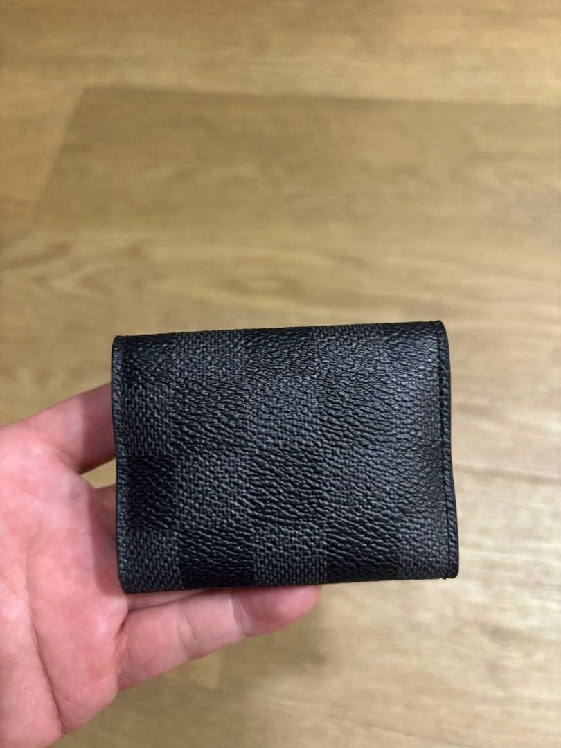 ルイヴィトン モノグラム　カフスボタン　シルバー