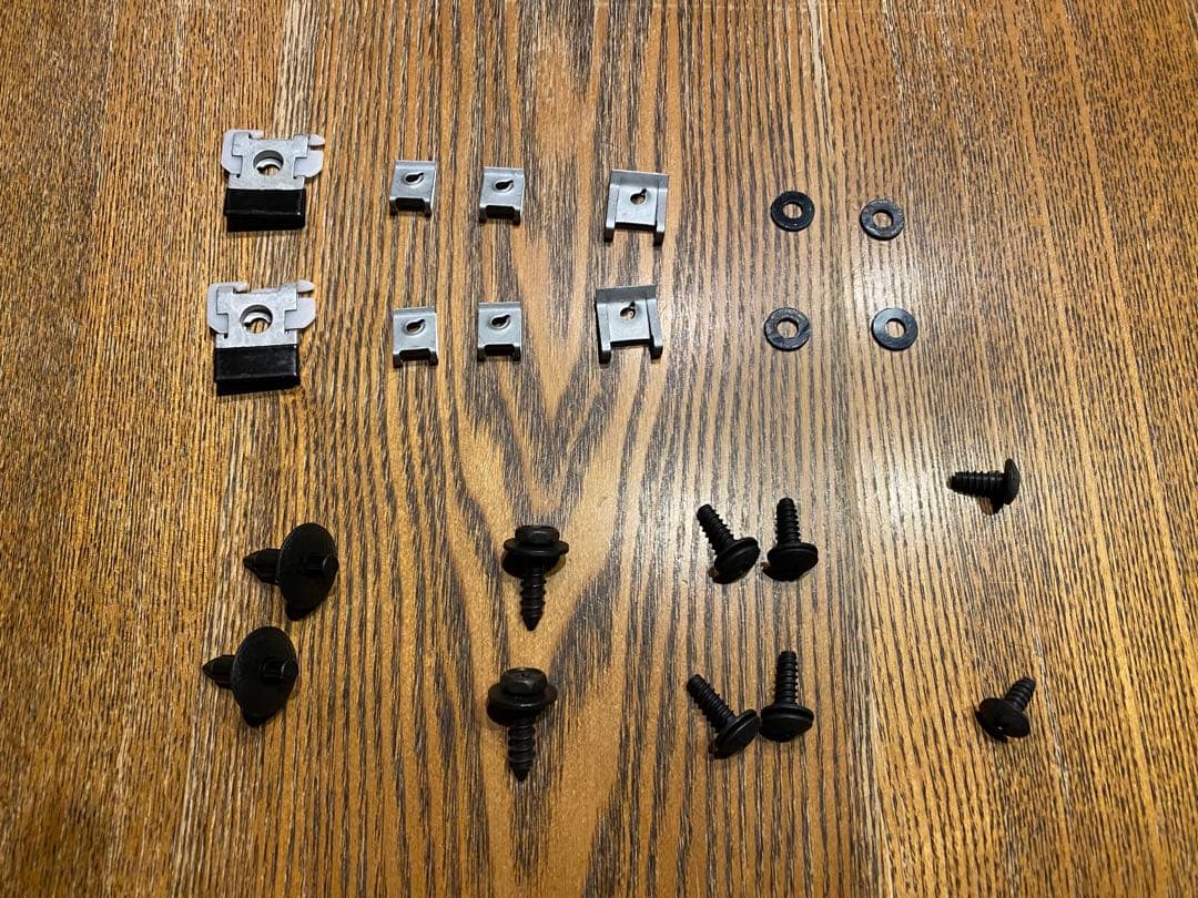 TRD フェンダーエクステンション　未塗装品　※一部欠品有り