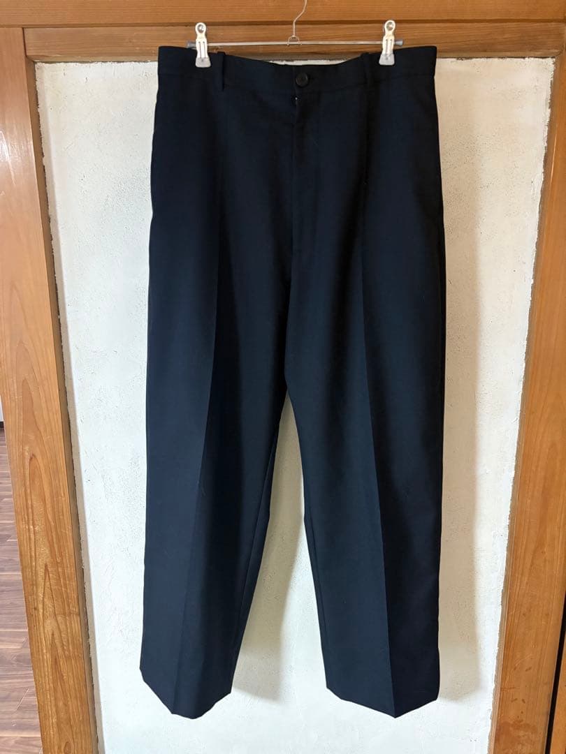 BALENCIAGA ブラック スラックス SMALL FIT 46