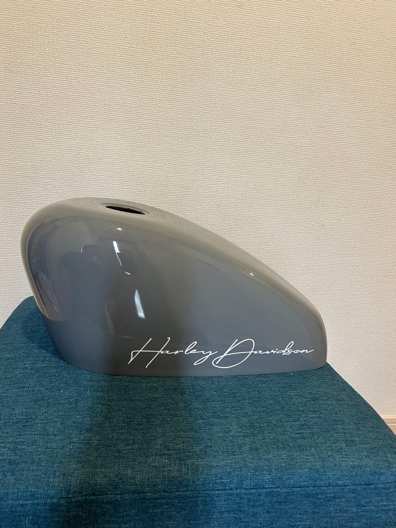 サイモンカスタムズ　タンクカバー　ハーレーダビッドソン