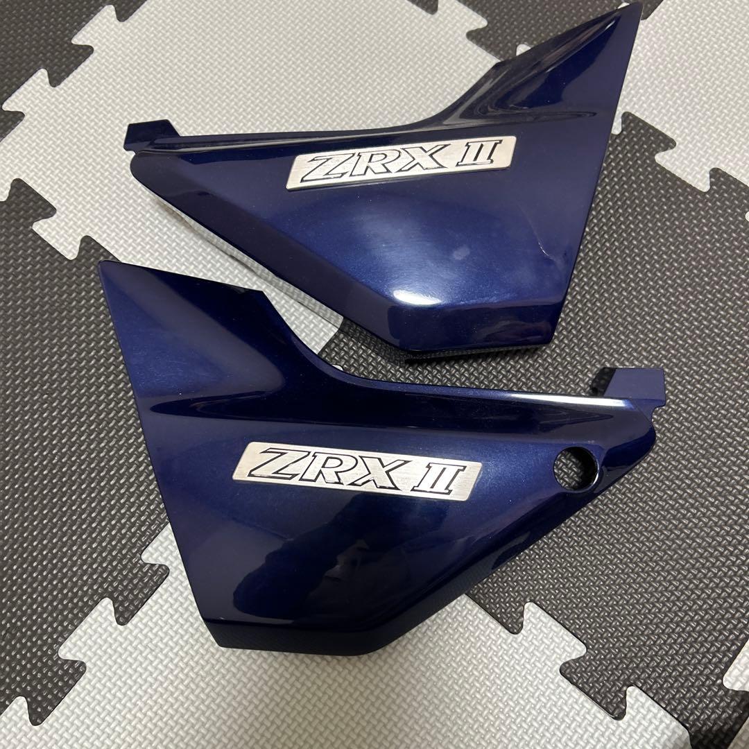 zrx400サイドカバー左右　 テールランプテールカウル