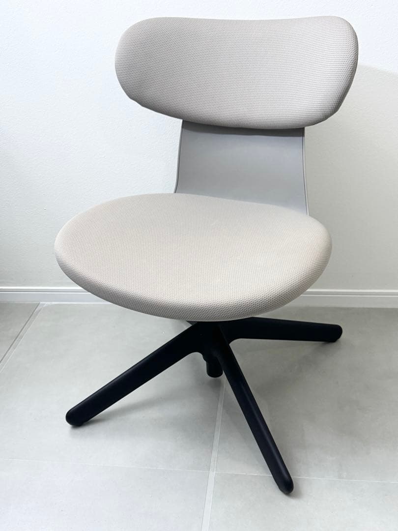 KOKUYO ingLIFE ミディアムグレージュ 固定脚 肘かけ無し