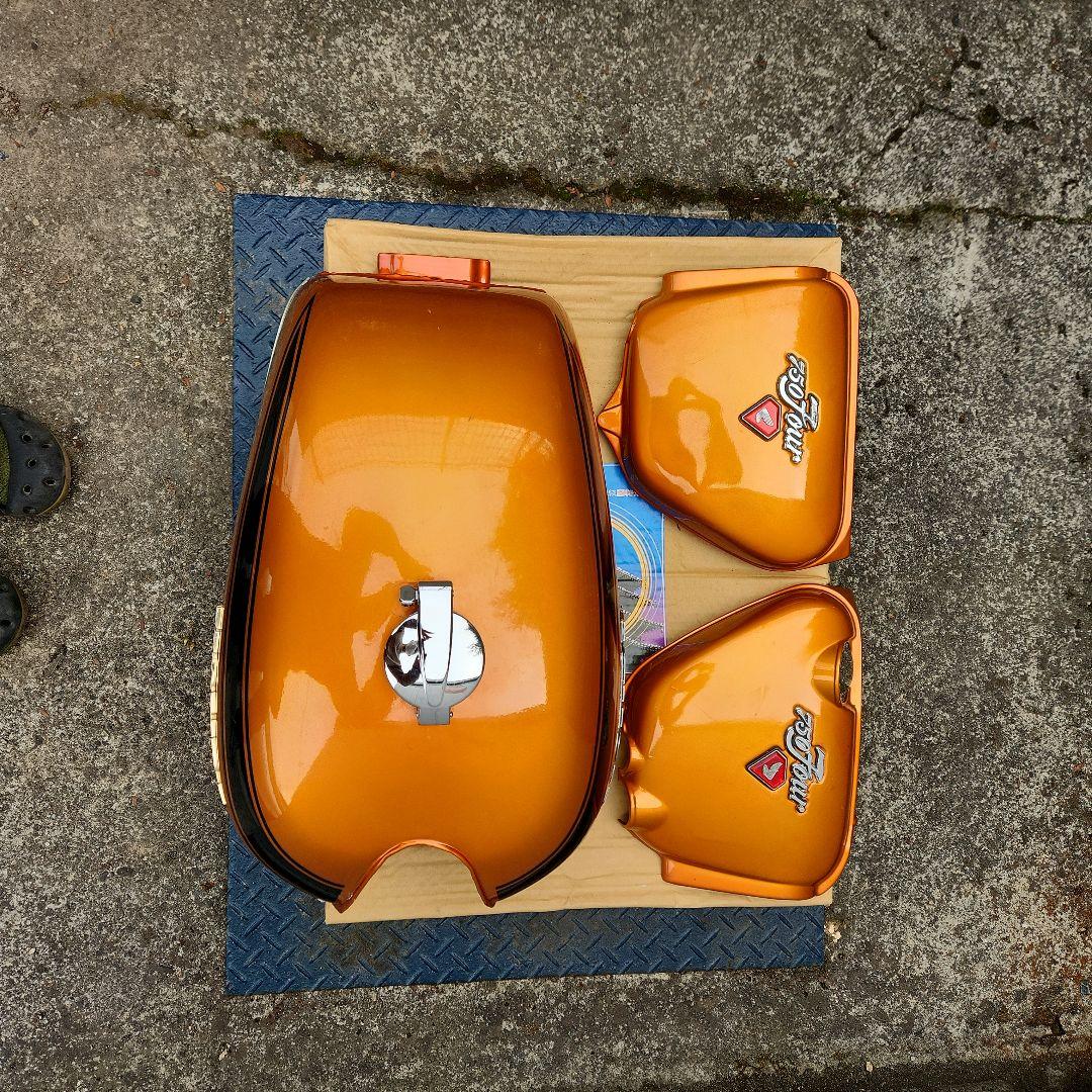 CB750four HONDA タンク、サイドカバーセット 貴重人気ゴールド