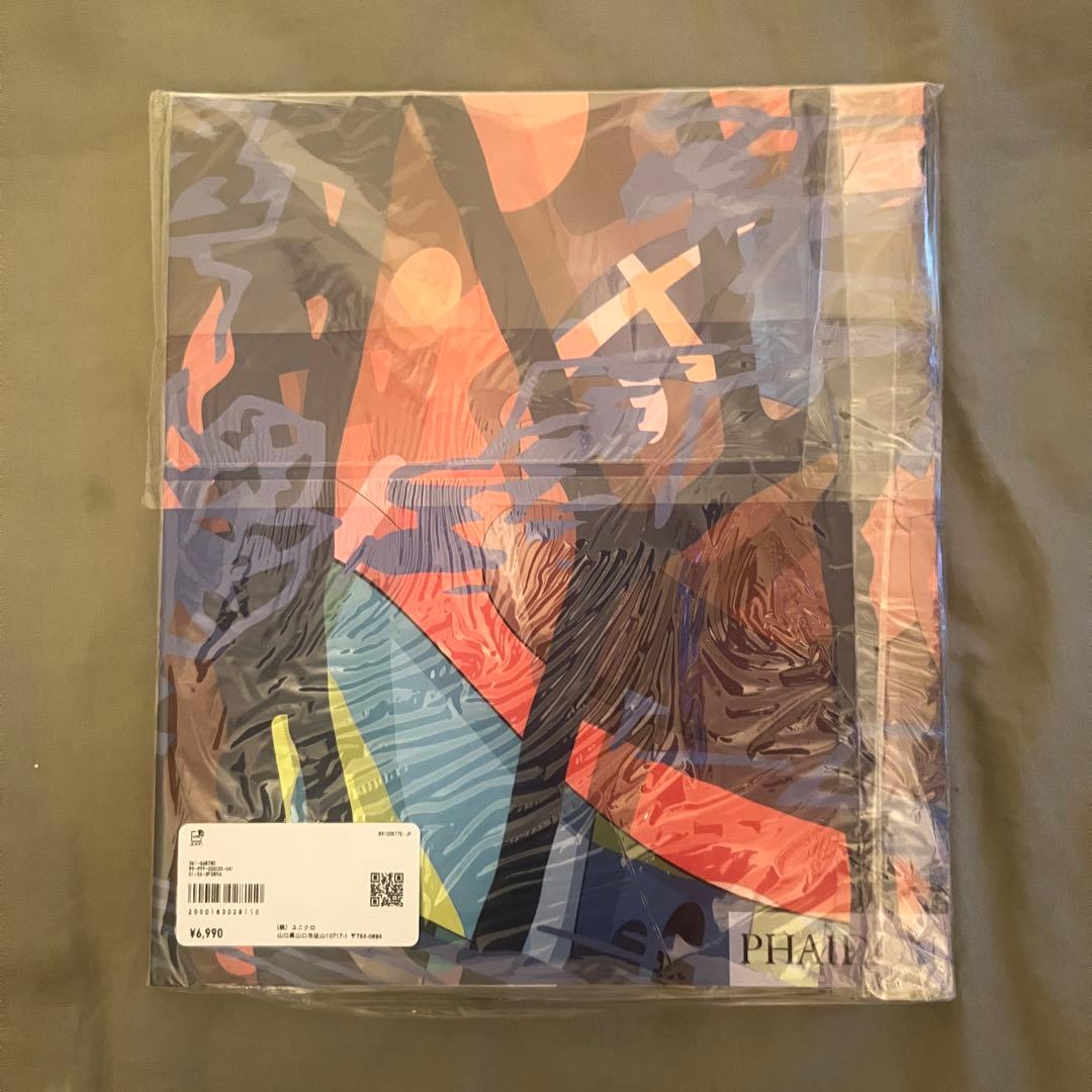 【新品】KAWS アートブック Phaidon Book w/ Sticker