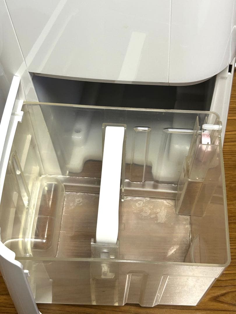 SHARP 除湿機　CV-G120-W 2018年製