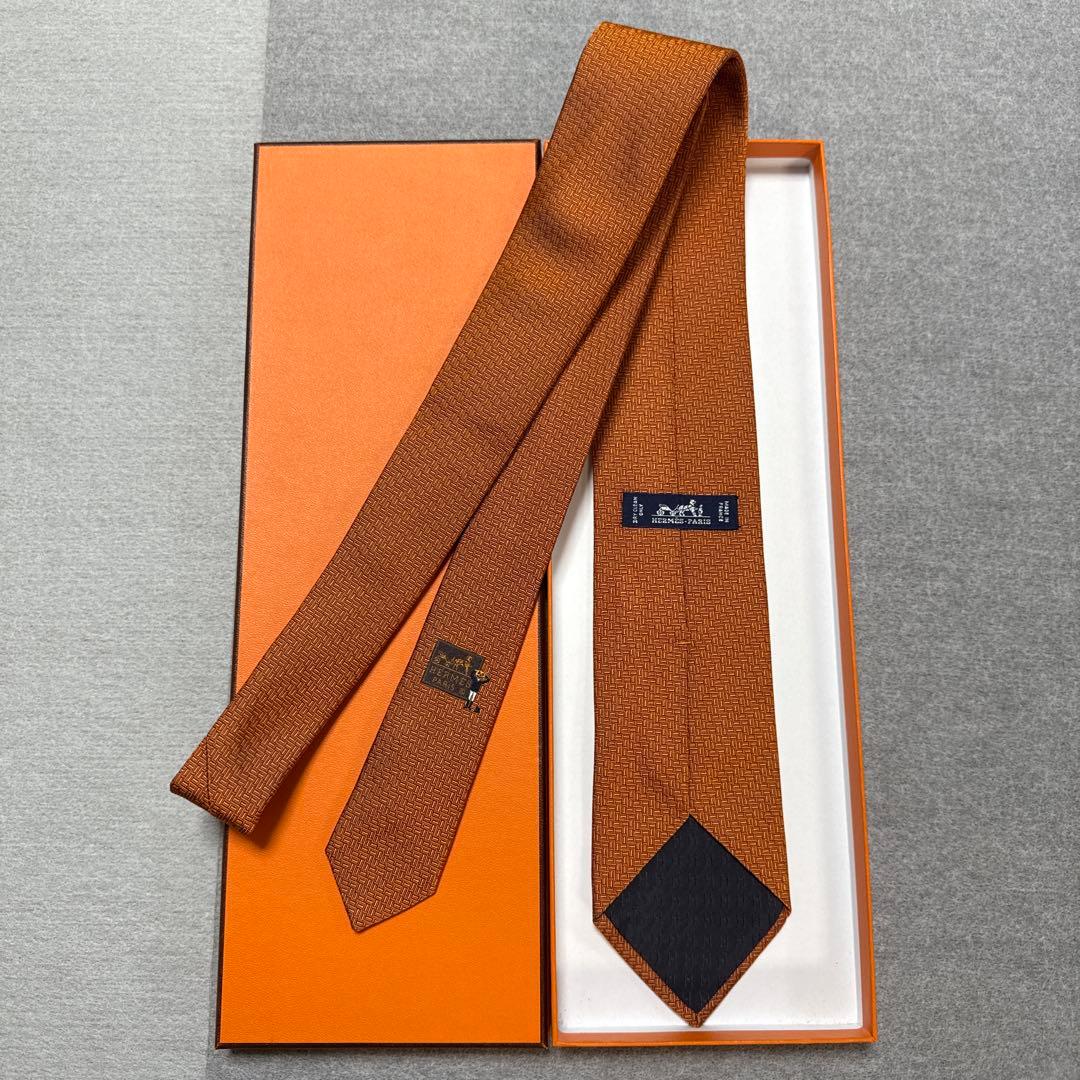 エルメス　ネクタイ　オレンジ　シルクジャガード