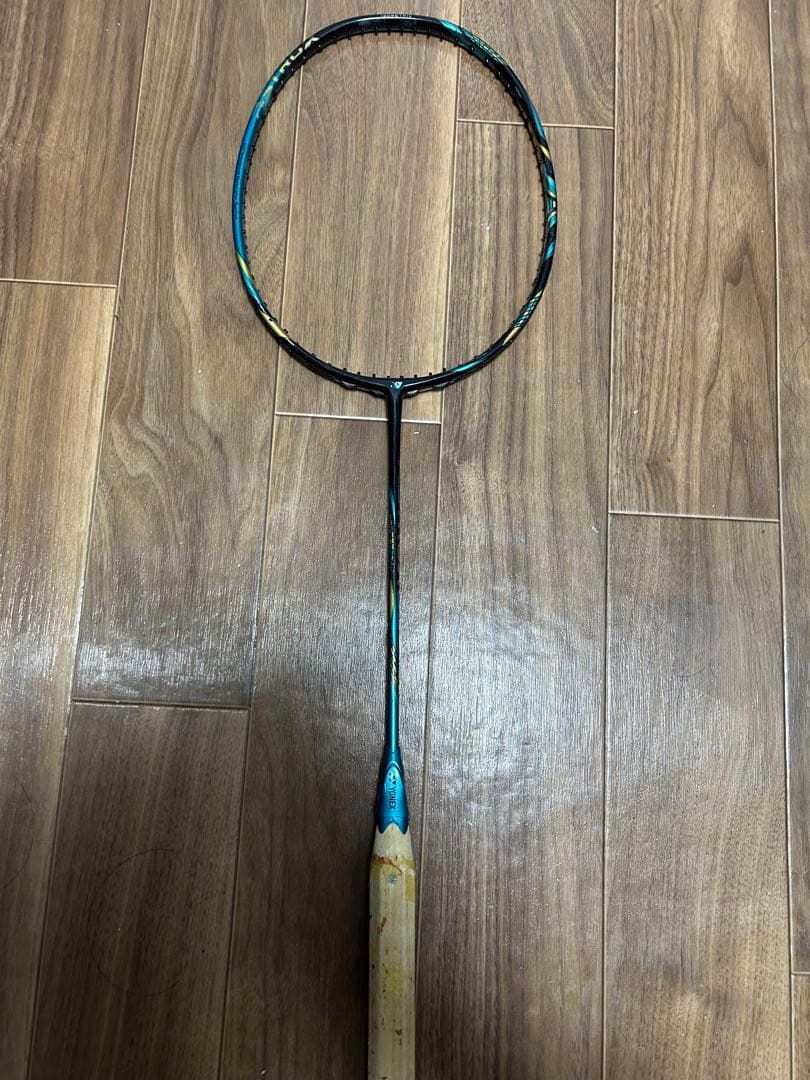 YONEX バドミントンラケット　ジャンク品