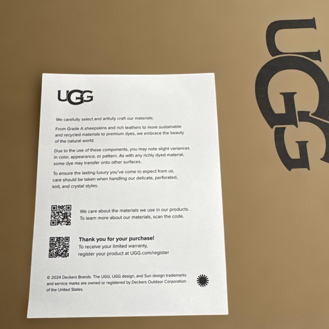 ゆ*ぴ様 新品箱あり　アグ UGG Tazz 厚底 スリッポン　24cm ブルー