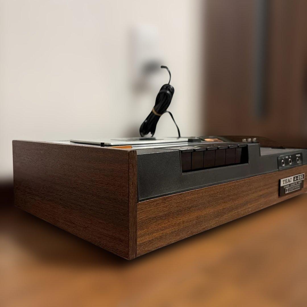 TEAC テアック A-250 ステレオ カセットデッキ レコーダー 稼働品