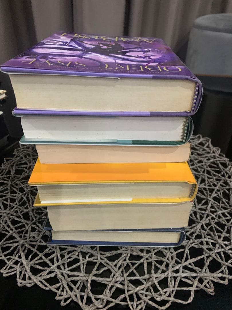 6冊セットobert skye, divergentなどのまとめ売り　洋書