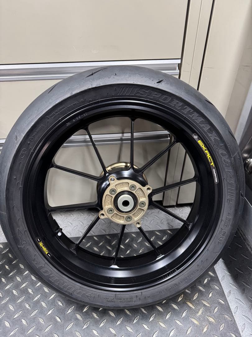 VTR250用EXACT アルミホイール