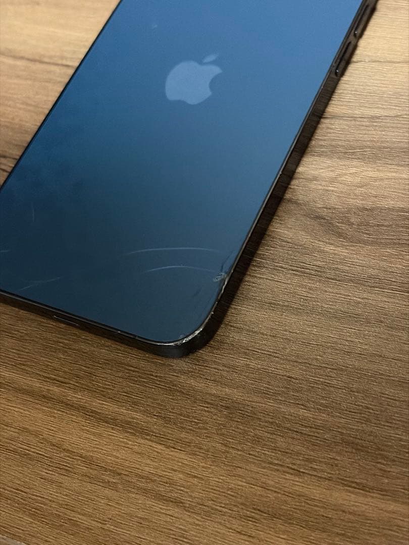 iPhone12 Pro パシフィックブルー　ひび割れ、ガラス割れ有