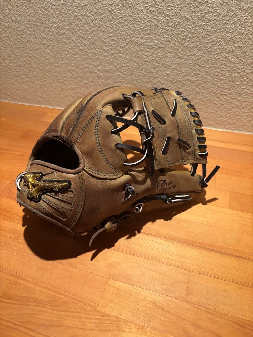 【即戦力】ミズノプロ 硬式 内野手用グローブ　波賀　全紐交換・メンテ済み