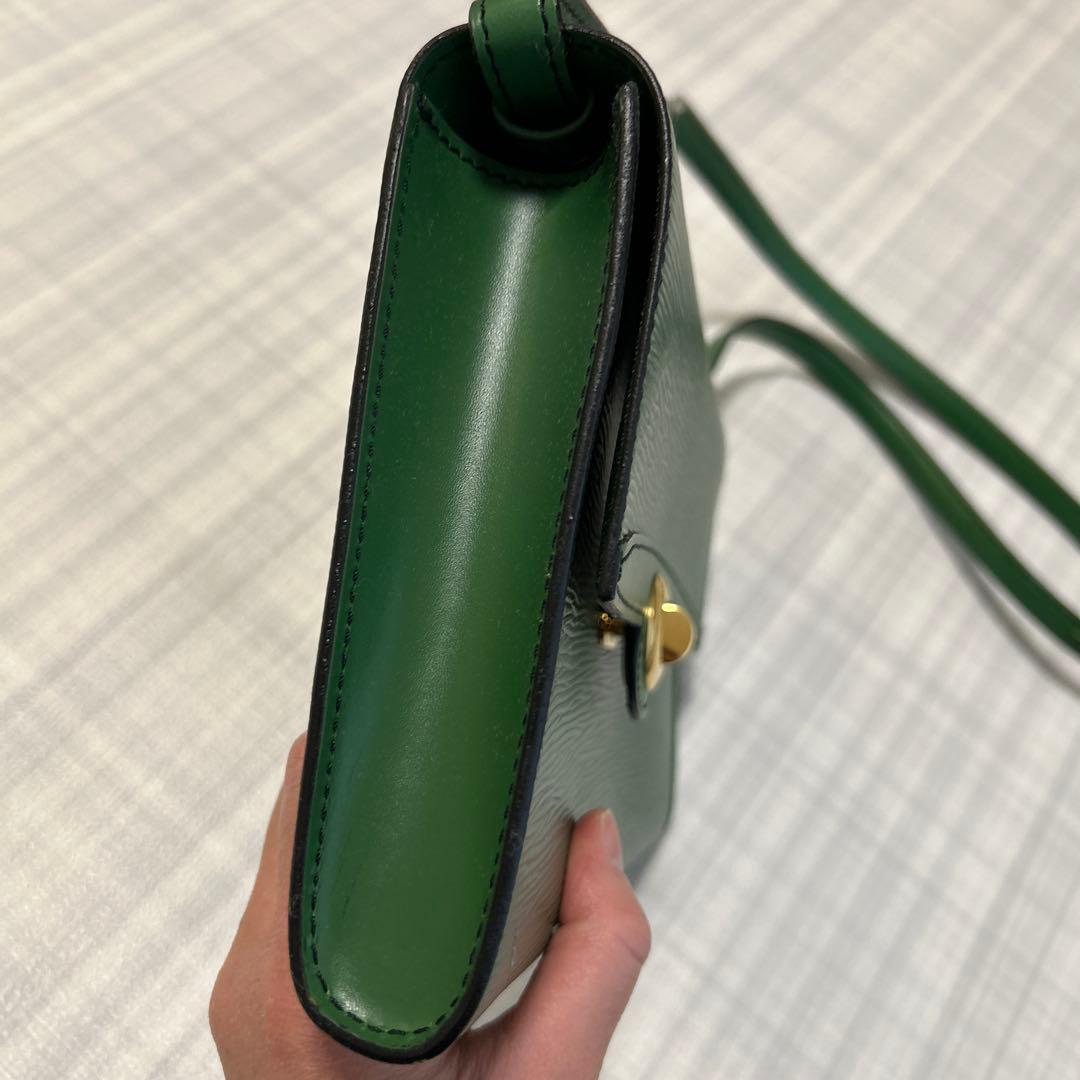ルイヴィトン グリーン ショルダーバッグ