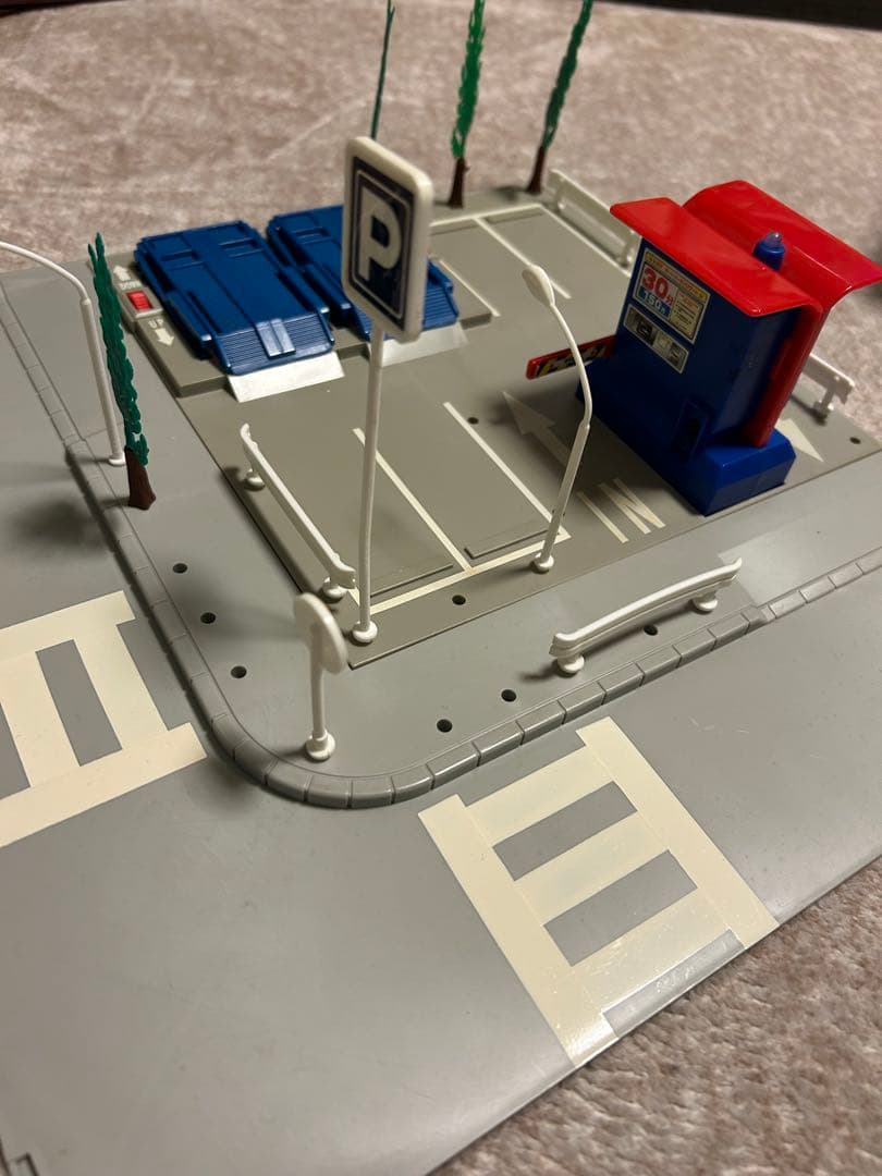 ▲付属トミカ全てなし▲欠品あり▲不具合あり▲ トミカ DXひろがるまちセット