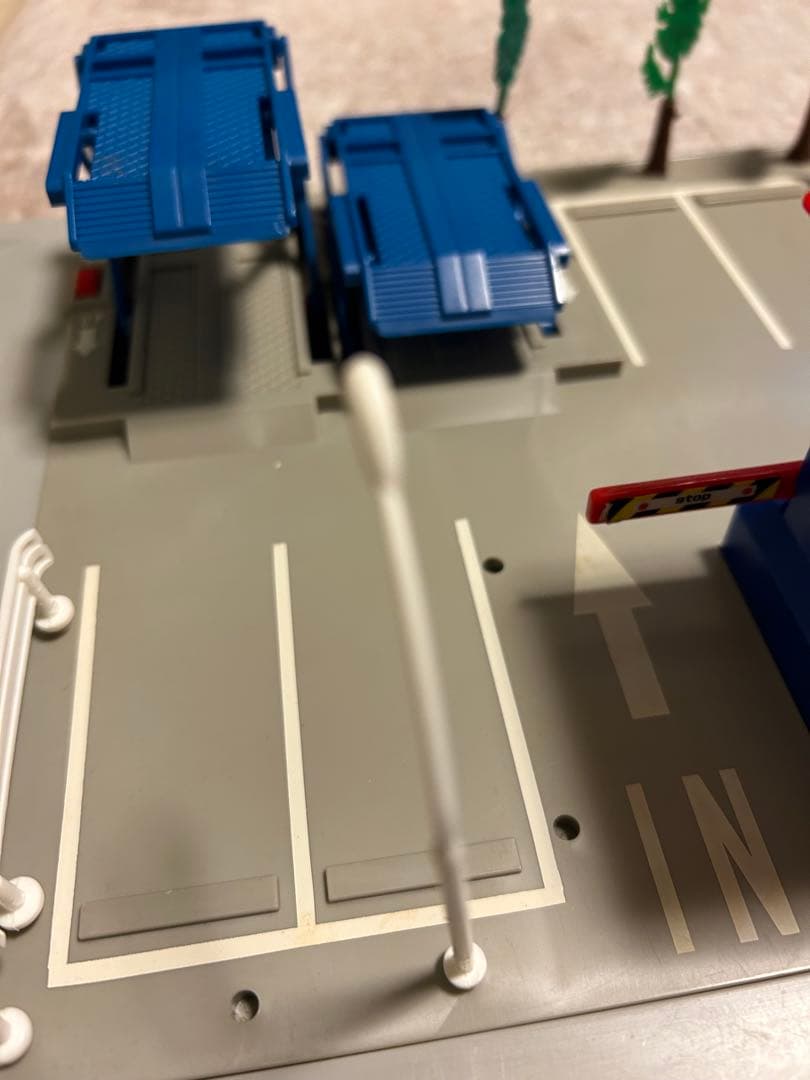 ▲付属トミカ全てなし▲欠品あり▲不具合あり▲ トミカ DXひろがるまちセット