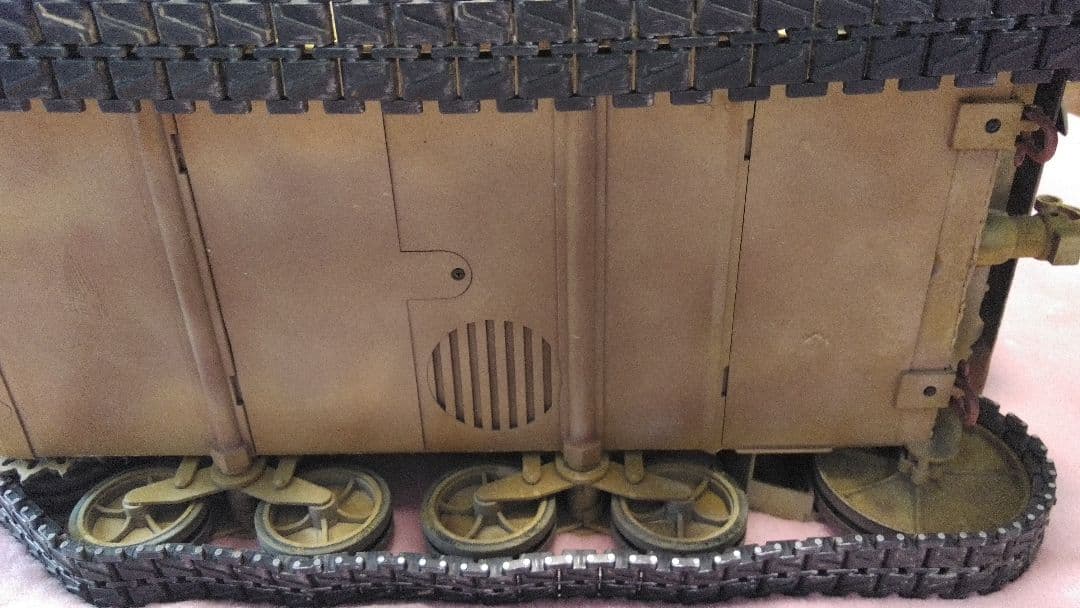 1/6ラジコン戦車　WWⅡ　M5A1　4チャンネルプロポ付