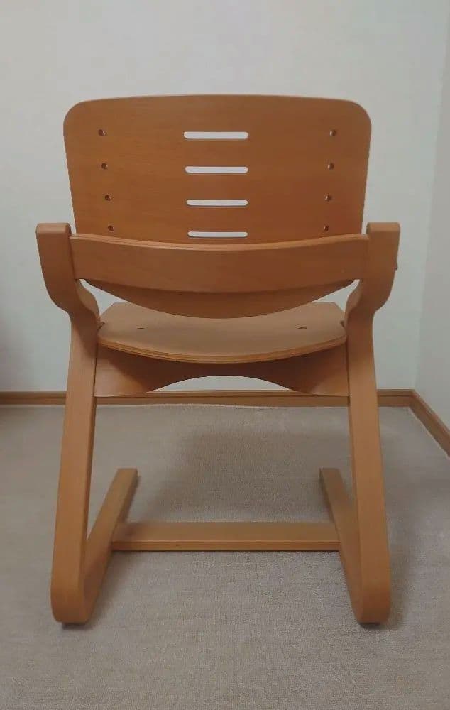 formioフォルミオ　学習机用椅子　美品