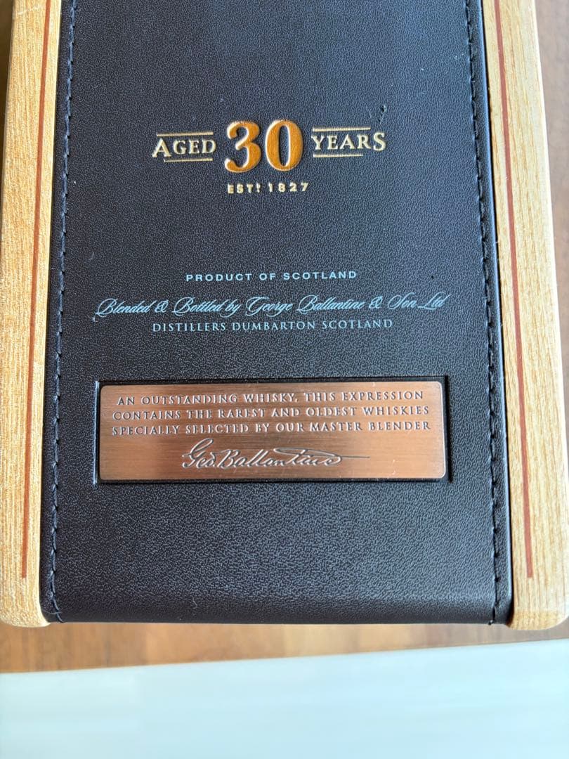 Ballantine's 30年 ブレンディットスコッチウイスキー