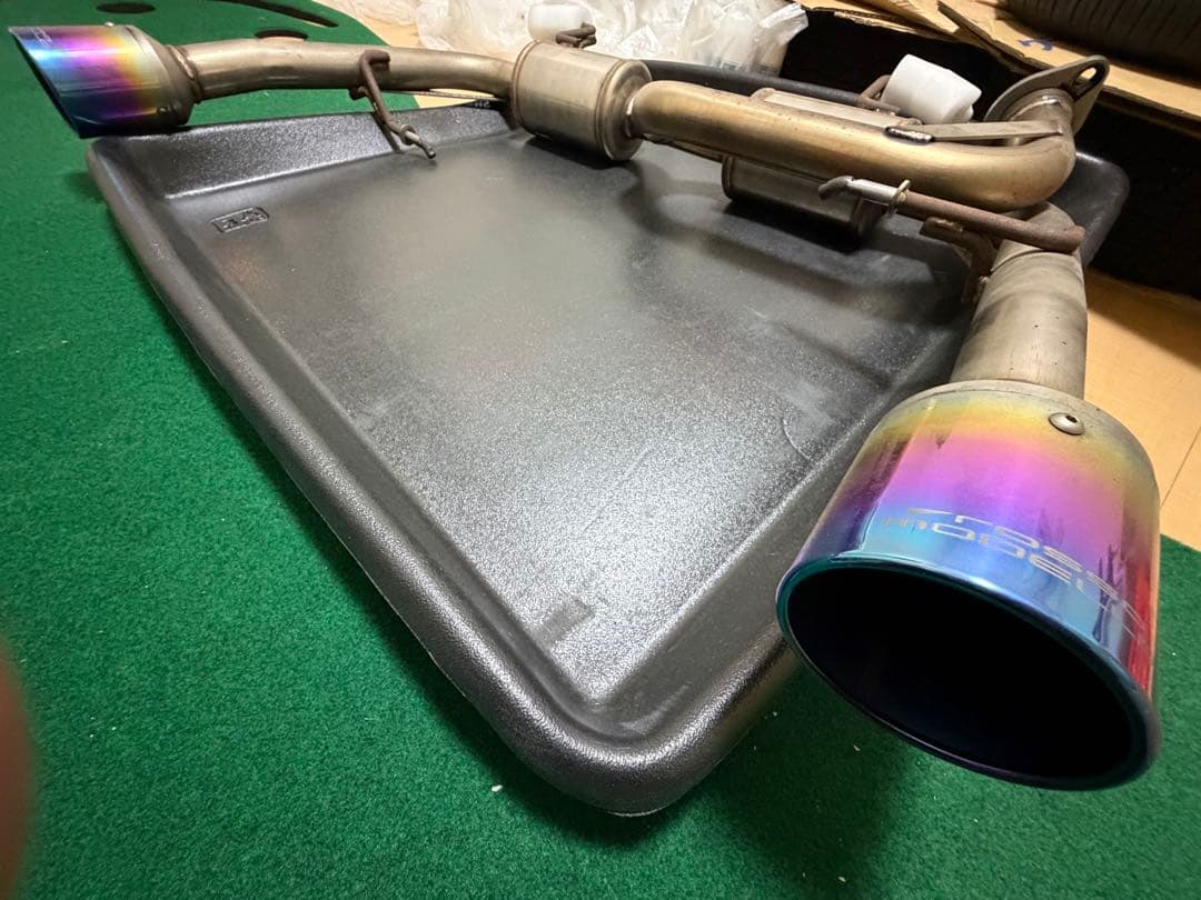 スイフトスポーツzc32s ロッソモデロマフラー