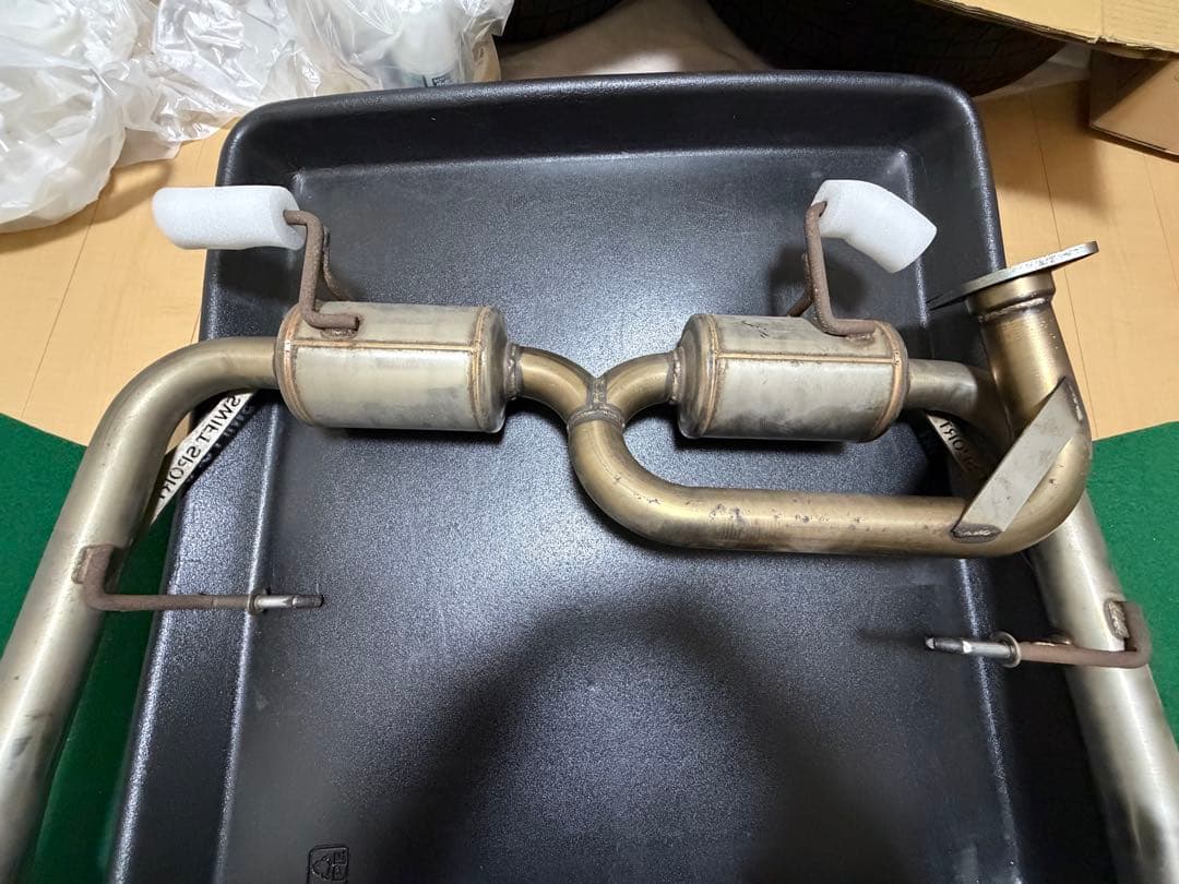 スイフトスポーツzc32s ロッソモデロマフラー