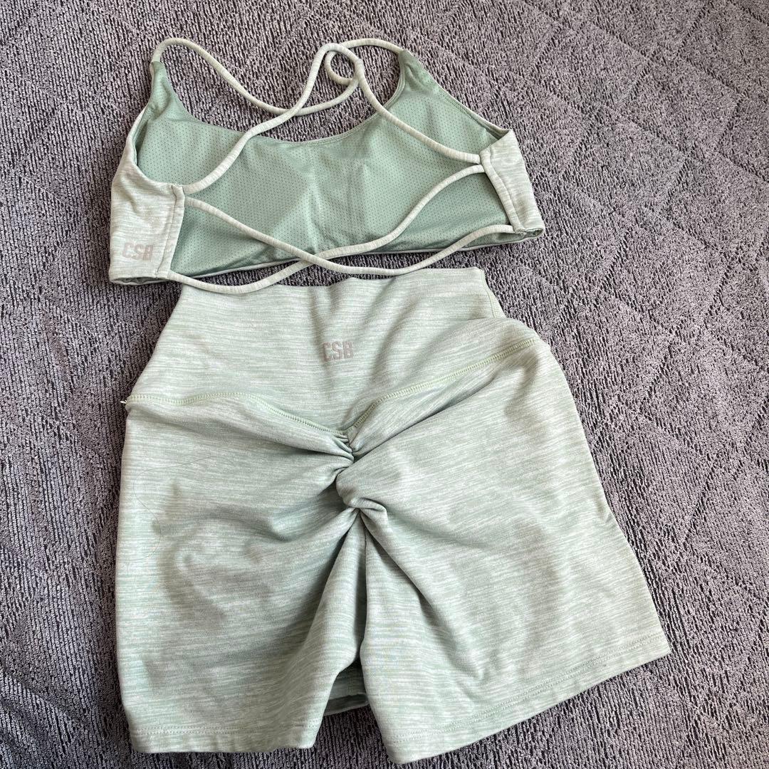 CSB スポーツブラとショートパンツセット