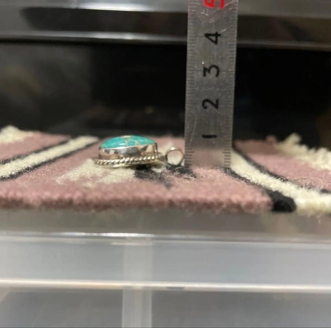 ナバホ　ナチュラルキングマン パイライト ペンダント　トップ